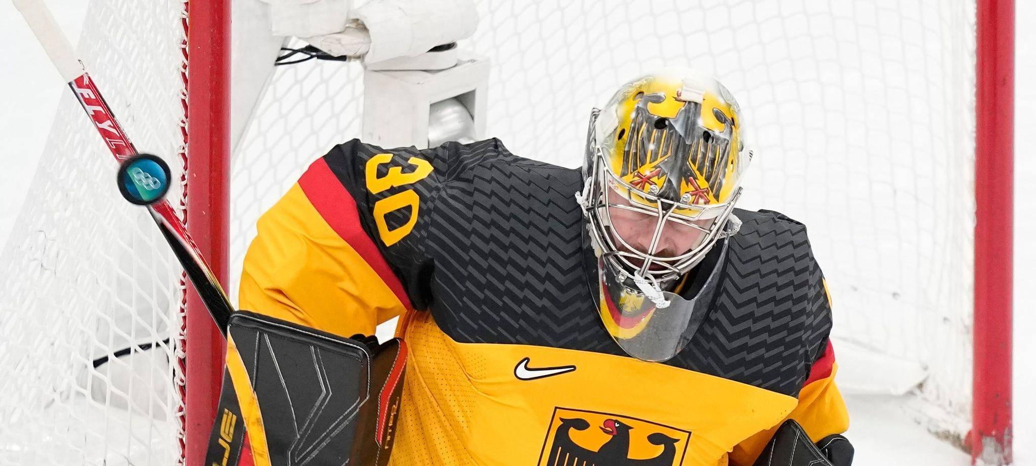 Torhüter Philipp Grubauer