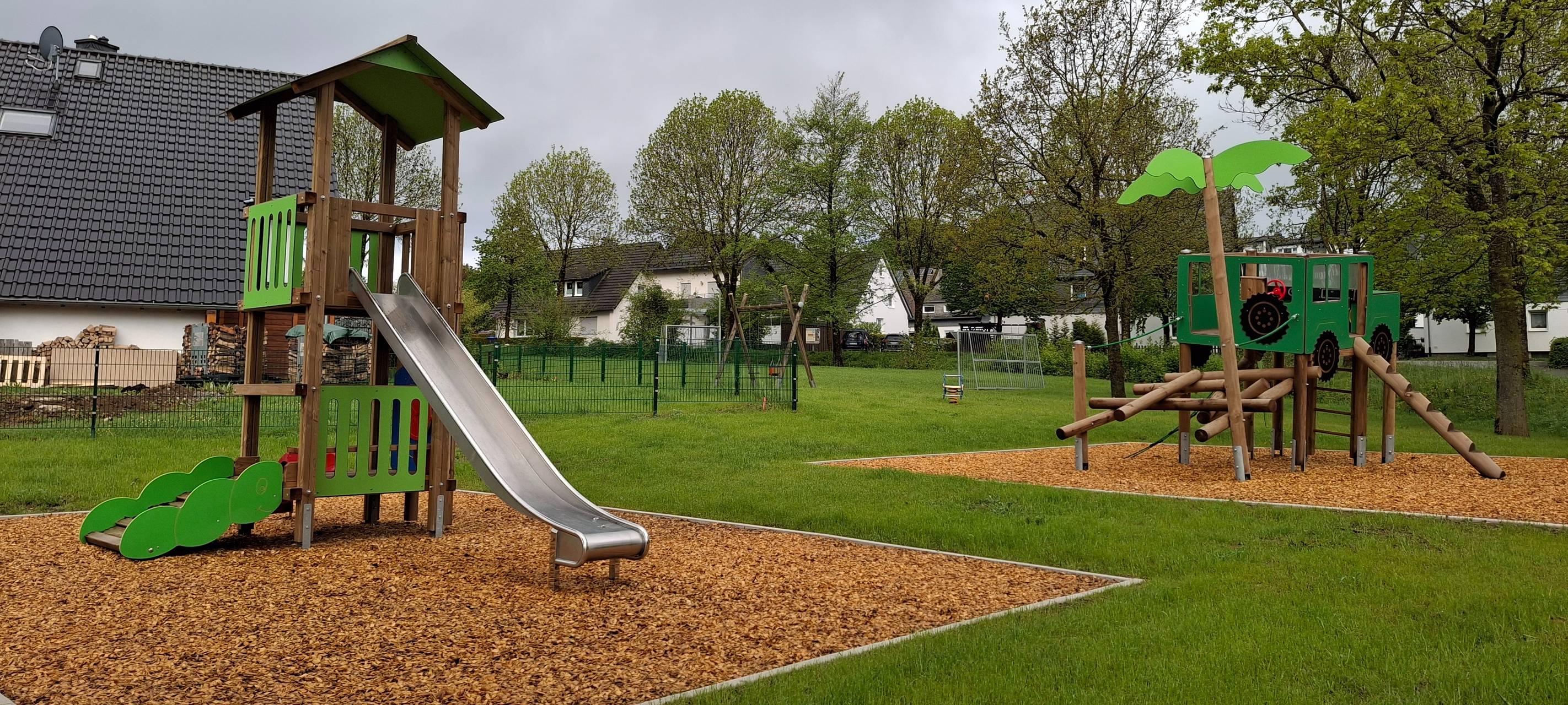 Spielplatz am Renzelsberg mit neuen Spielgeräten