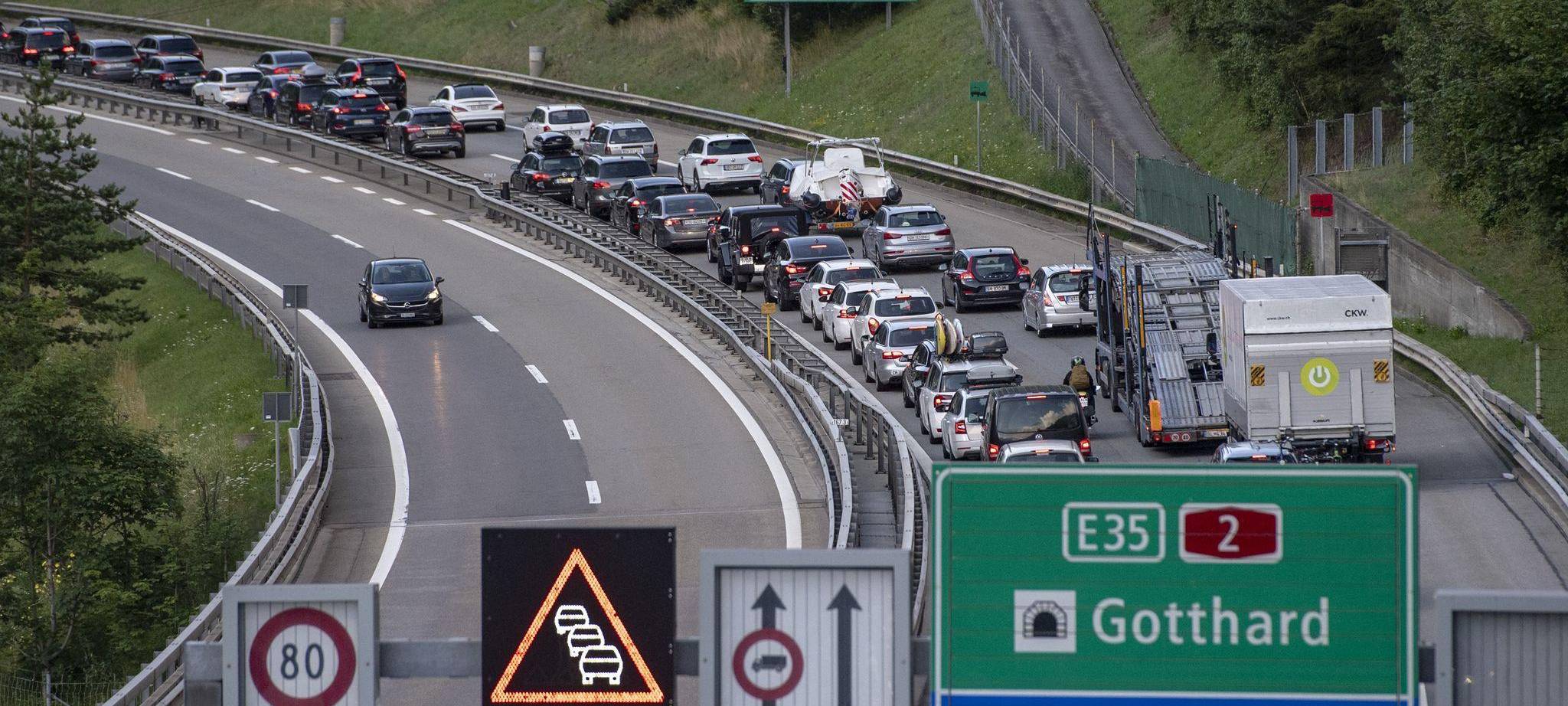 Schweiz will bei Ausländern für Durchfahrt kassieren