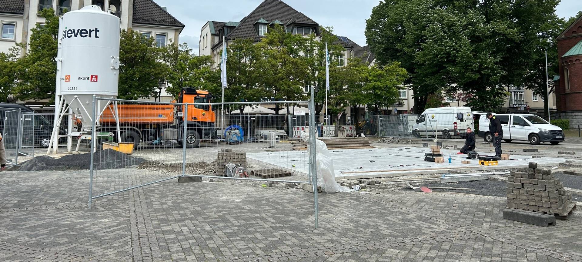 Wasserspiele in der Neheimer Innenstadt