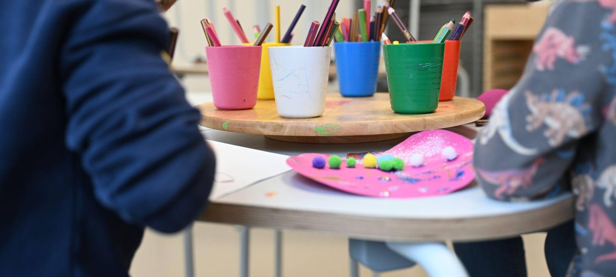 Umfrage: Kinder und Erwachsene für Bildungsreformen
