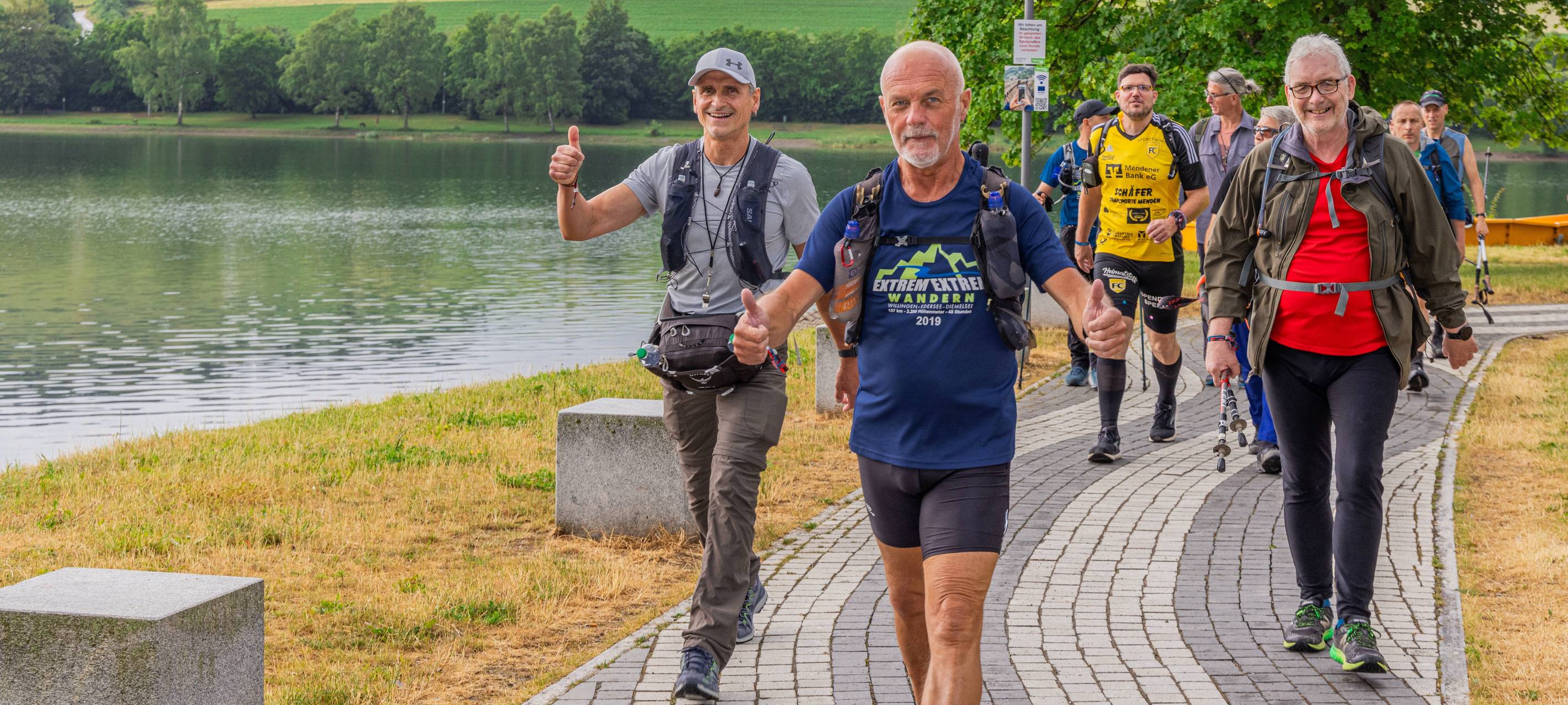 Extremwanderung durchs Sauerland startet