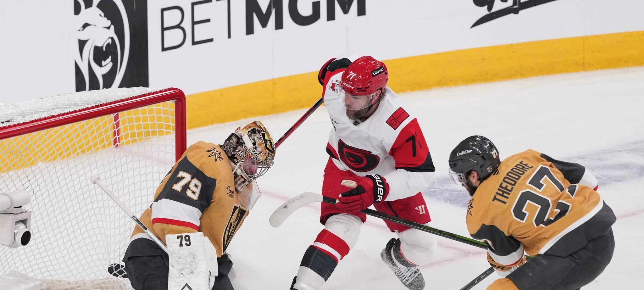 Vegas Golden Knights - Carolina Hurricanes