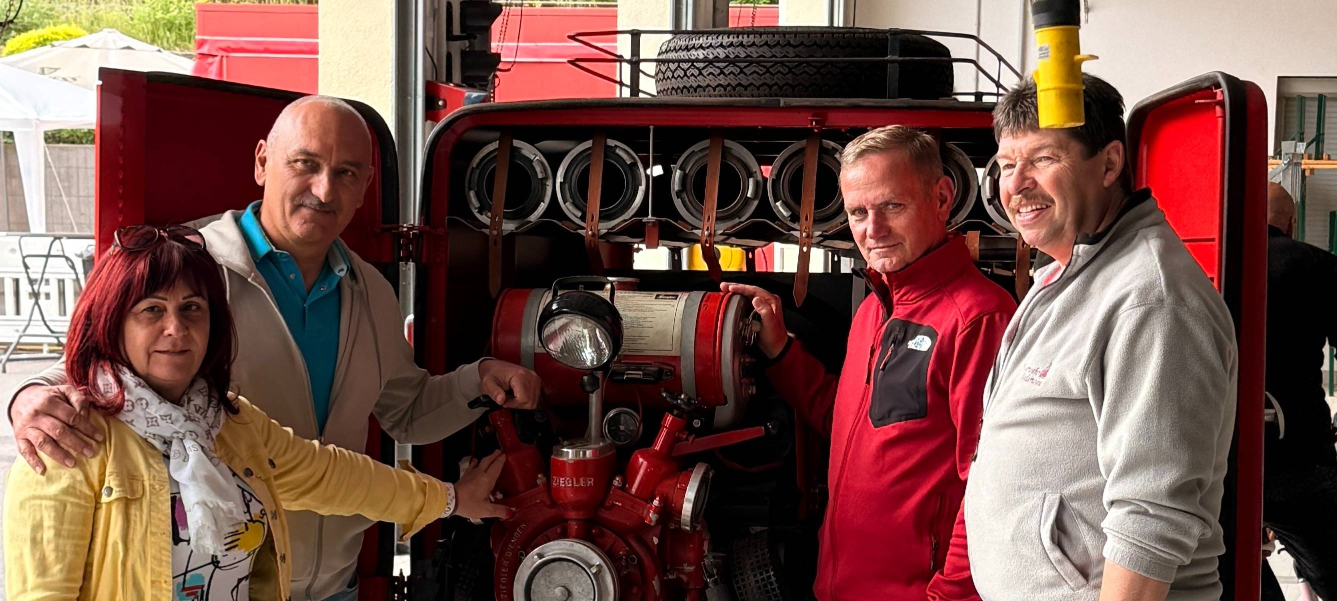 Bestwiger Feuerwehr unterstützt Feuerwehr in Ungarn
