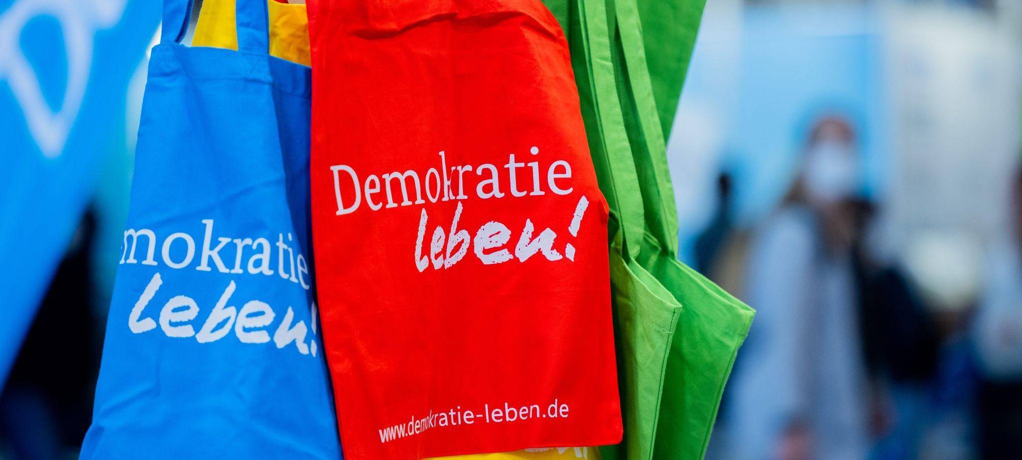 Demokratieförderung