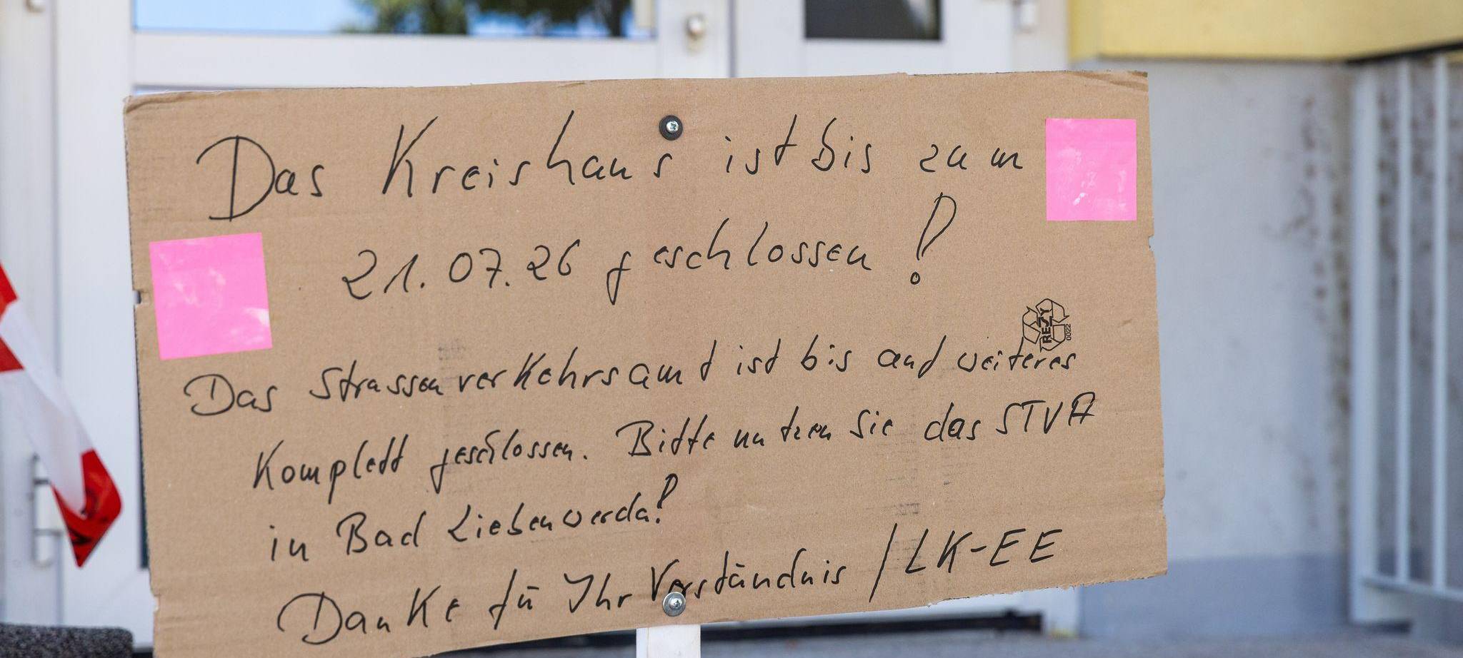 Angriff auf Mitarbeiter in Kreisverwaltung Elbe-Elster