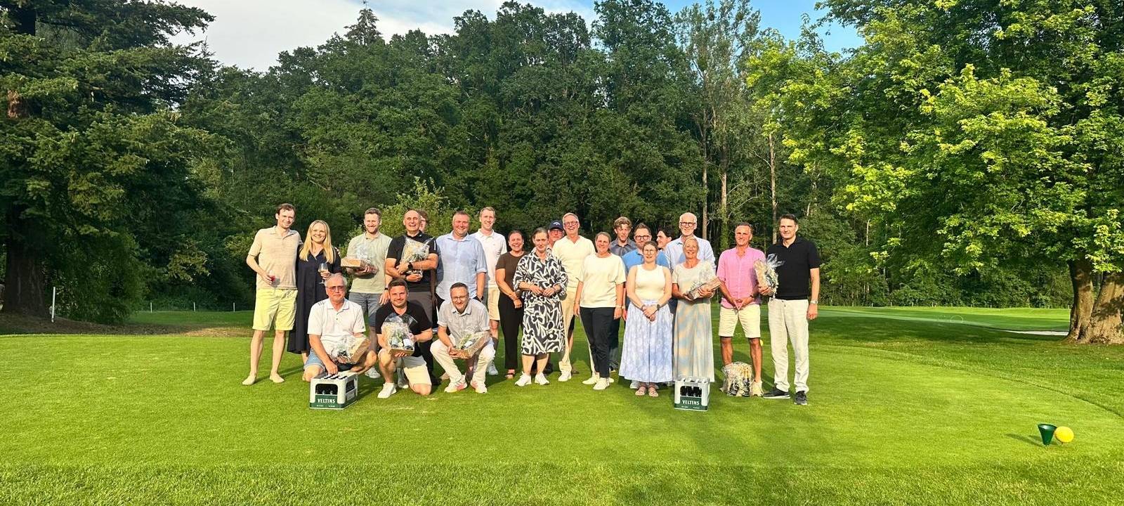 Golfclub Sauerland: Spende für Hospizarbeit