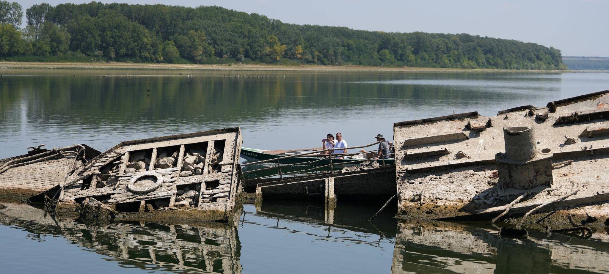 Niedrigwasser der Donau in Serbien
