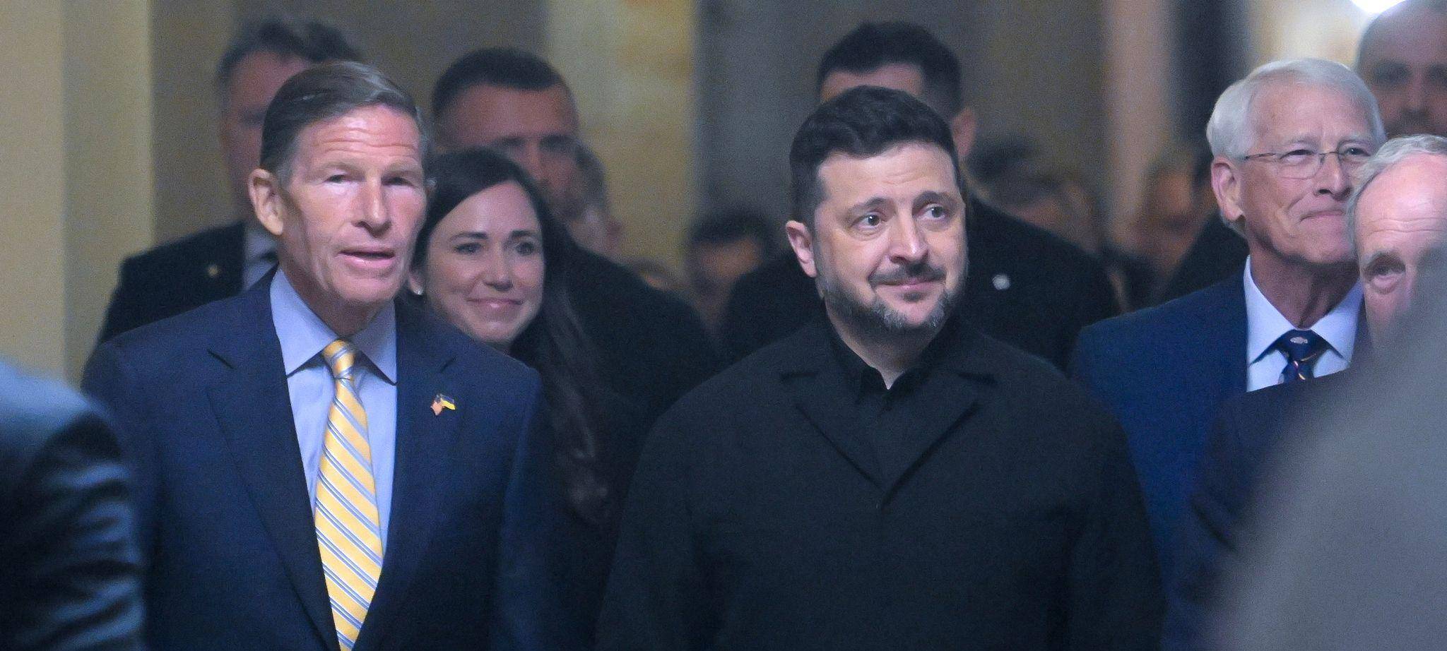 Ukrainischer Präsident Selenskyj mit Senatoren
