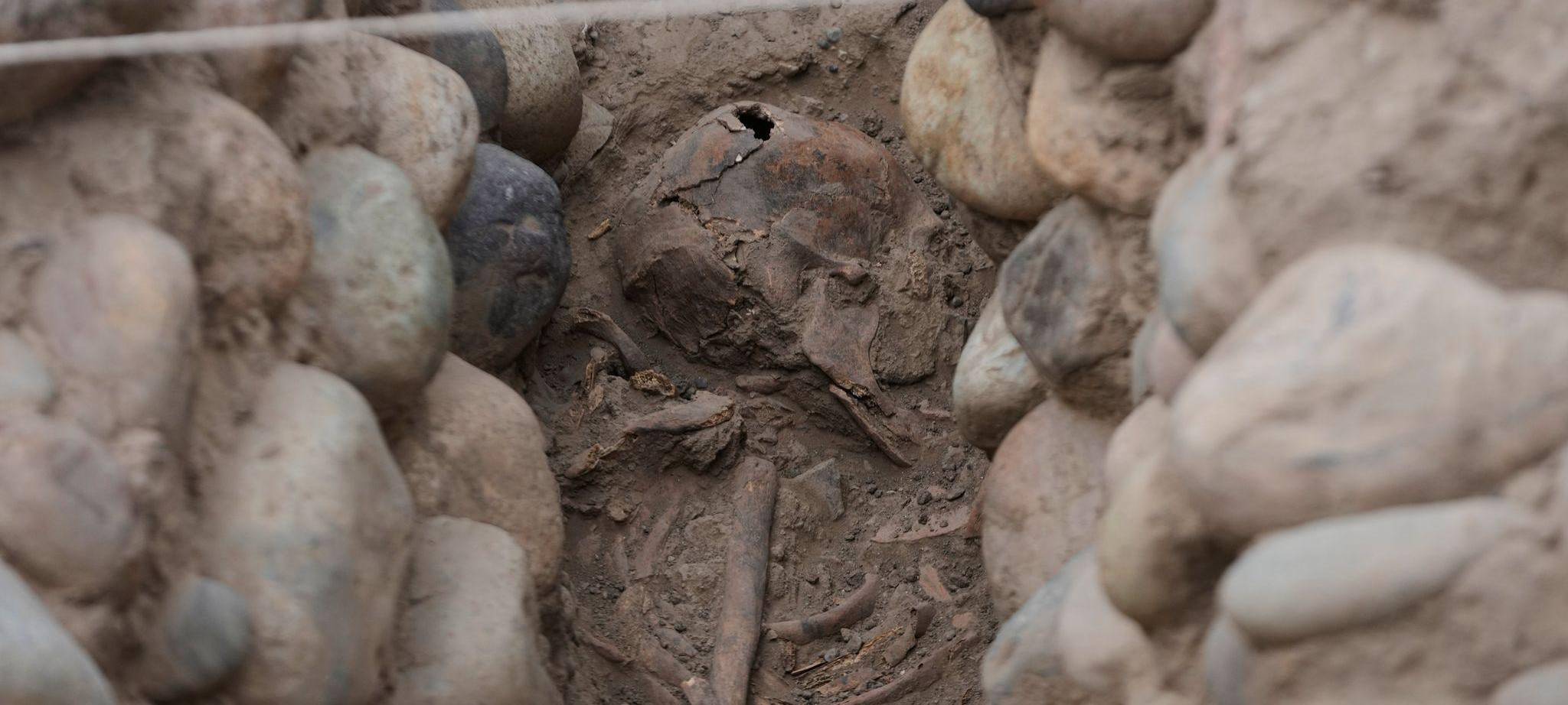 Fund in der Ruinenstätte Huaca Pucllana in Peru