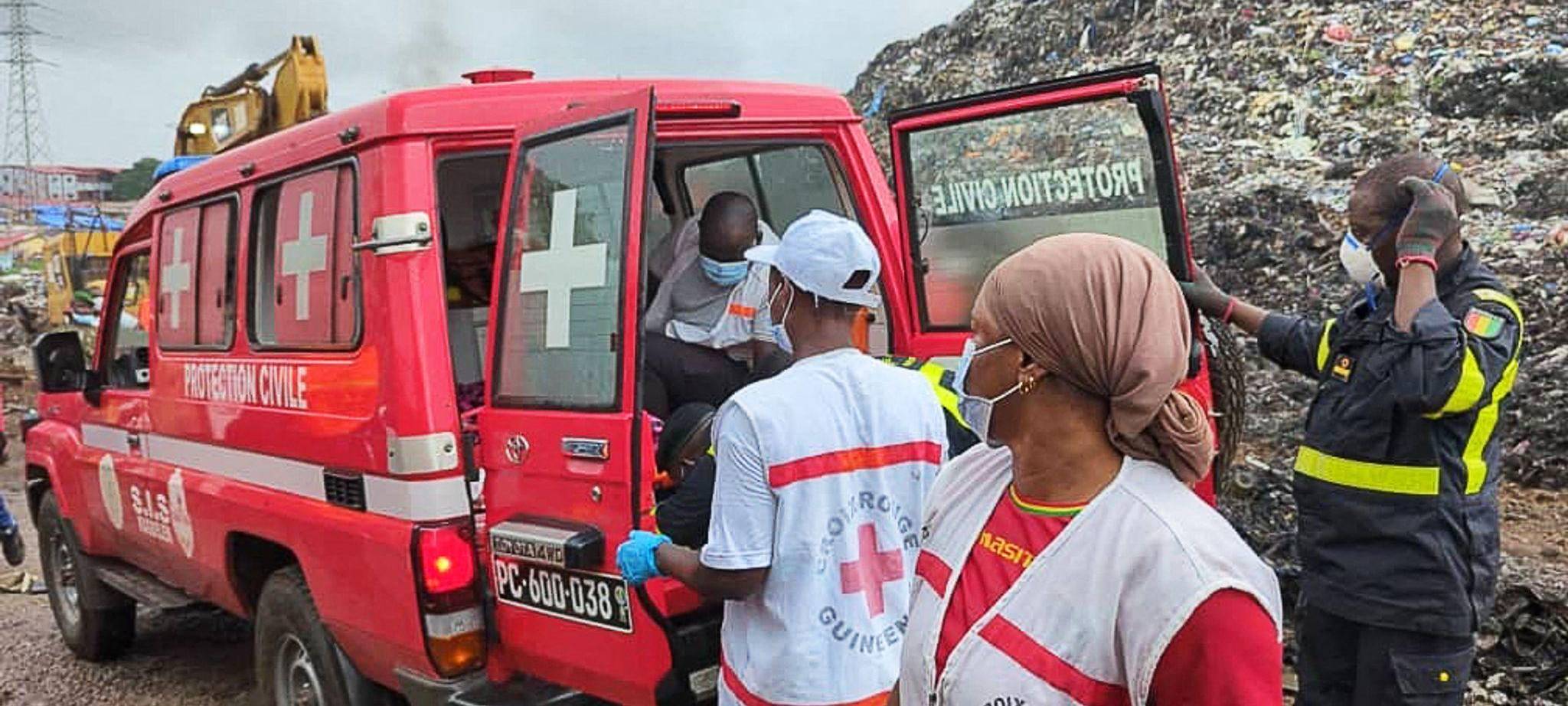 Dutzende in Guinea von Müllkippe verschüttet