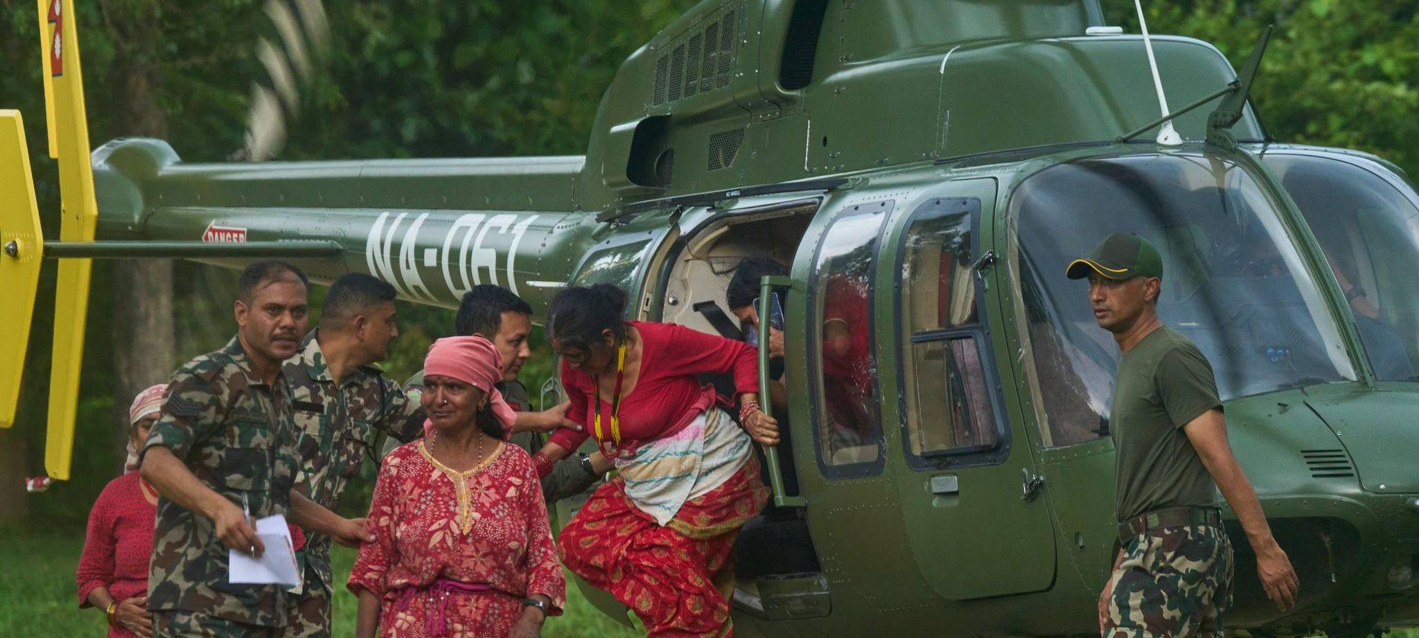 Sturzflut an Grenze zwischen China und Nepal