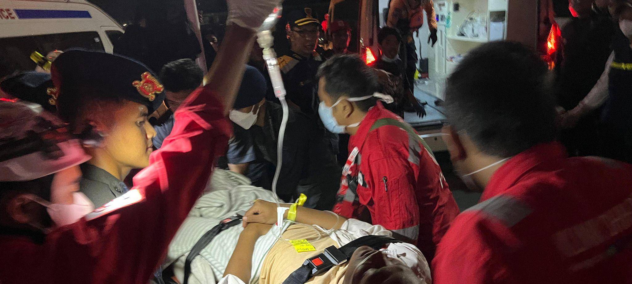 Indonesische Fähre in Seenot