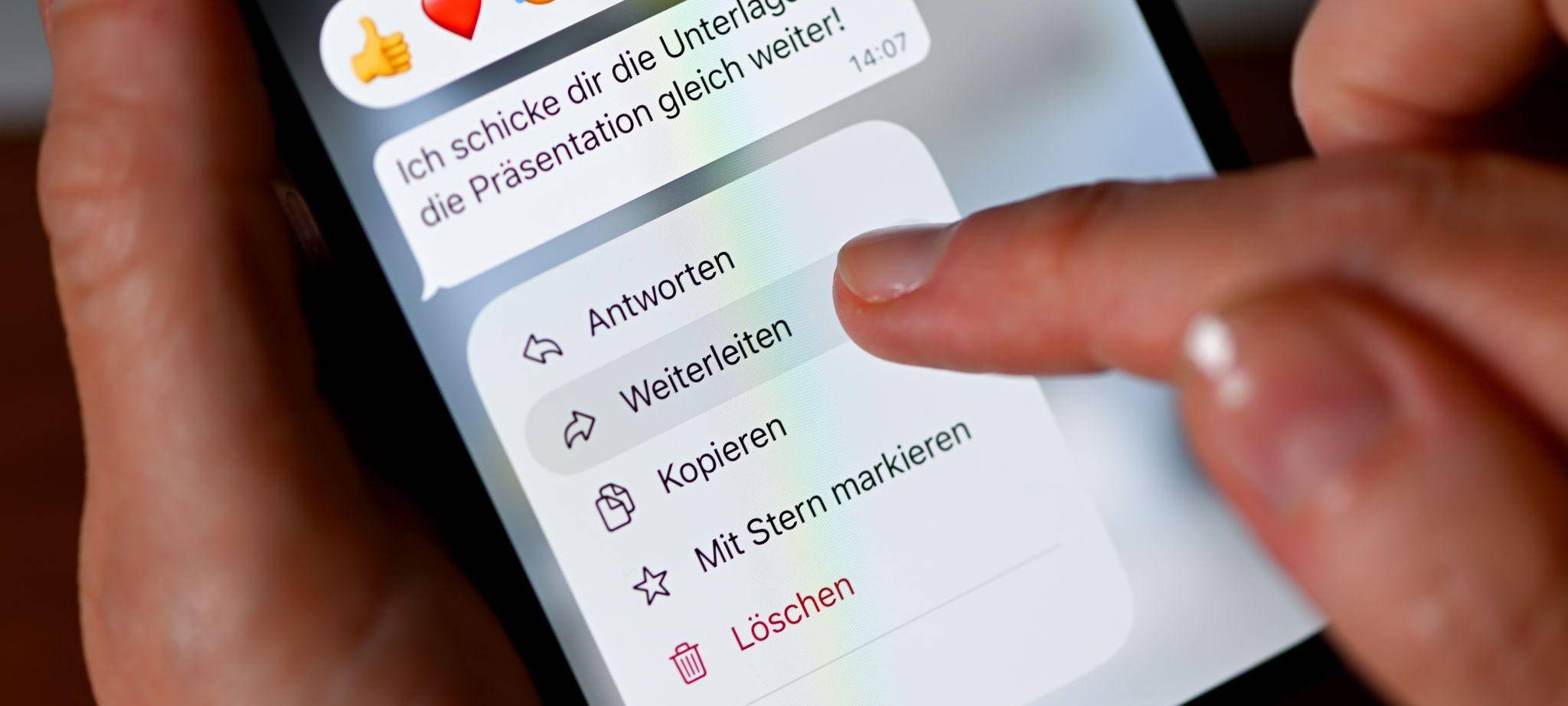 Weiterleitung privater Chat-Nachrichten an Dritte