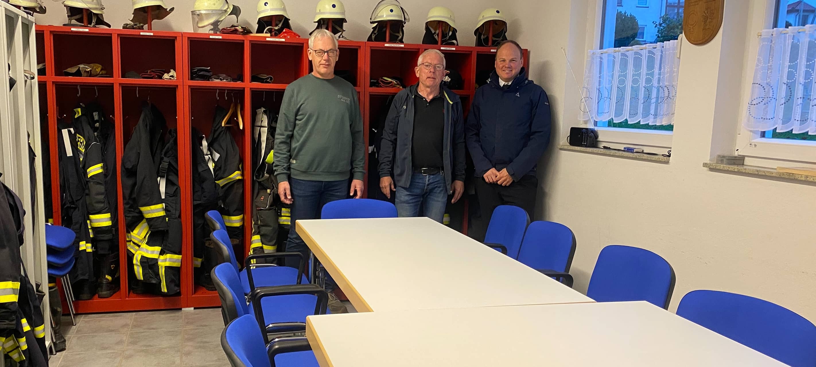 Stühle für Marsberger Feuerwehr