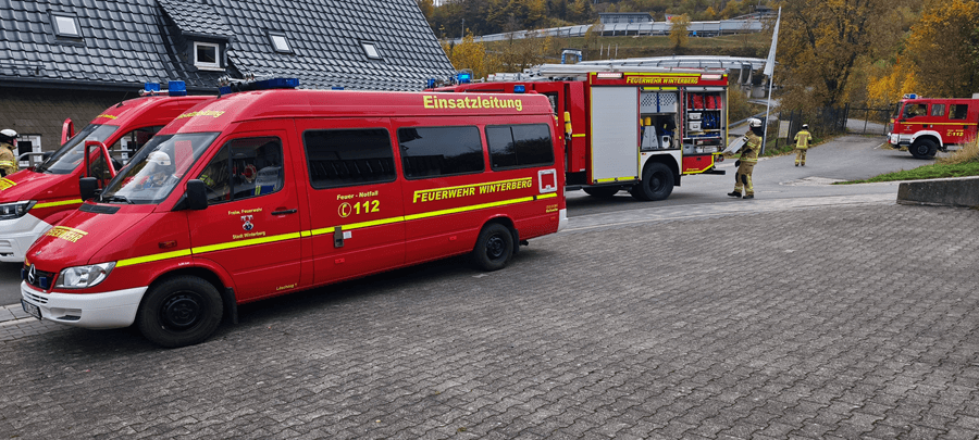 Feuerwehr Winterberg rückt zu ABC-Alarm aus