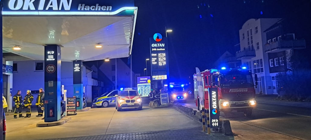 Sundern: Feuerwehreinsatz in Hachener Tankstelle