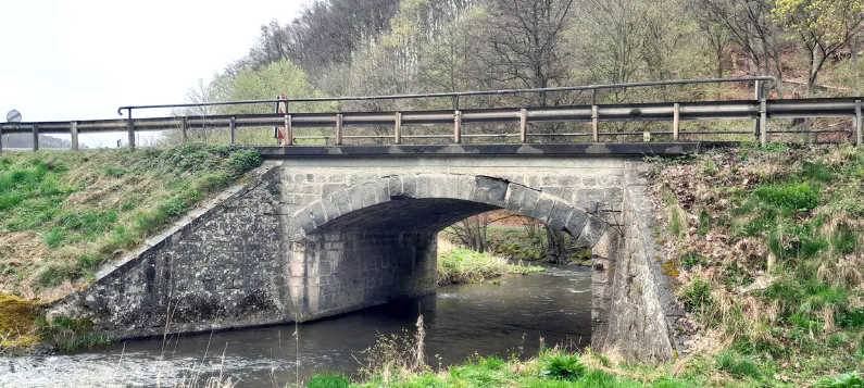 Neue Brücke und Straßensanierung Marsberg-Padberg