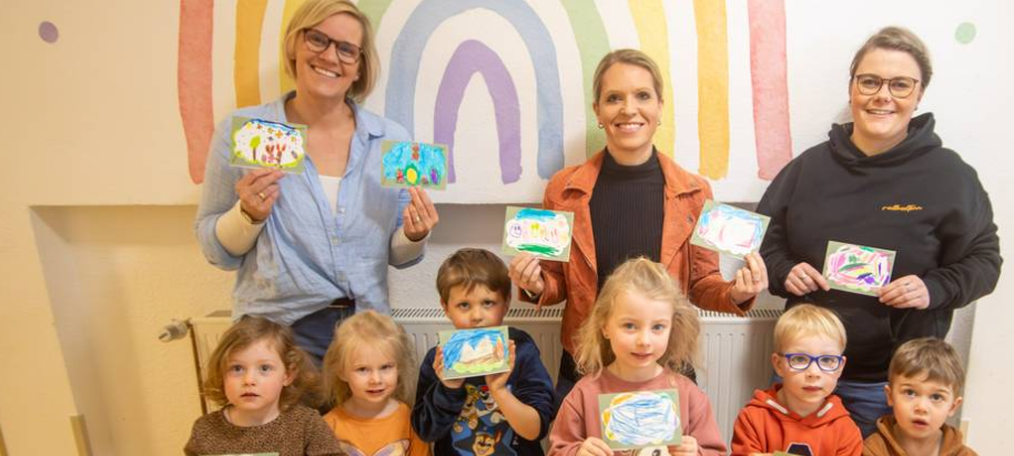 Kita-Kinder machen Senioren eine Freude