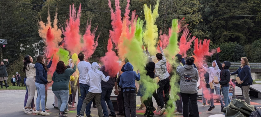 Buntes Holi-Festival lockt nach Hallenberg